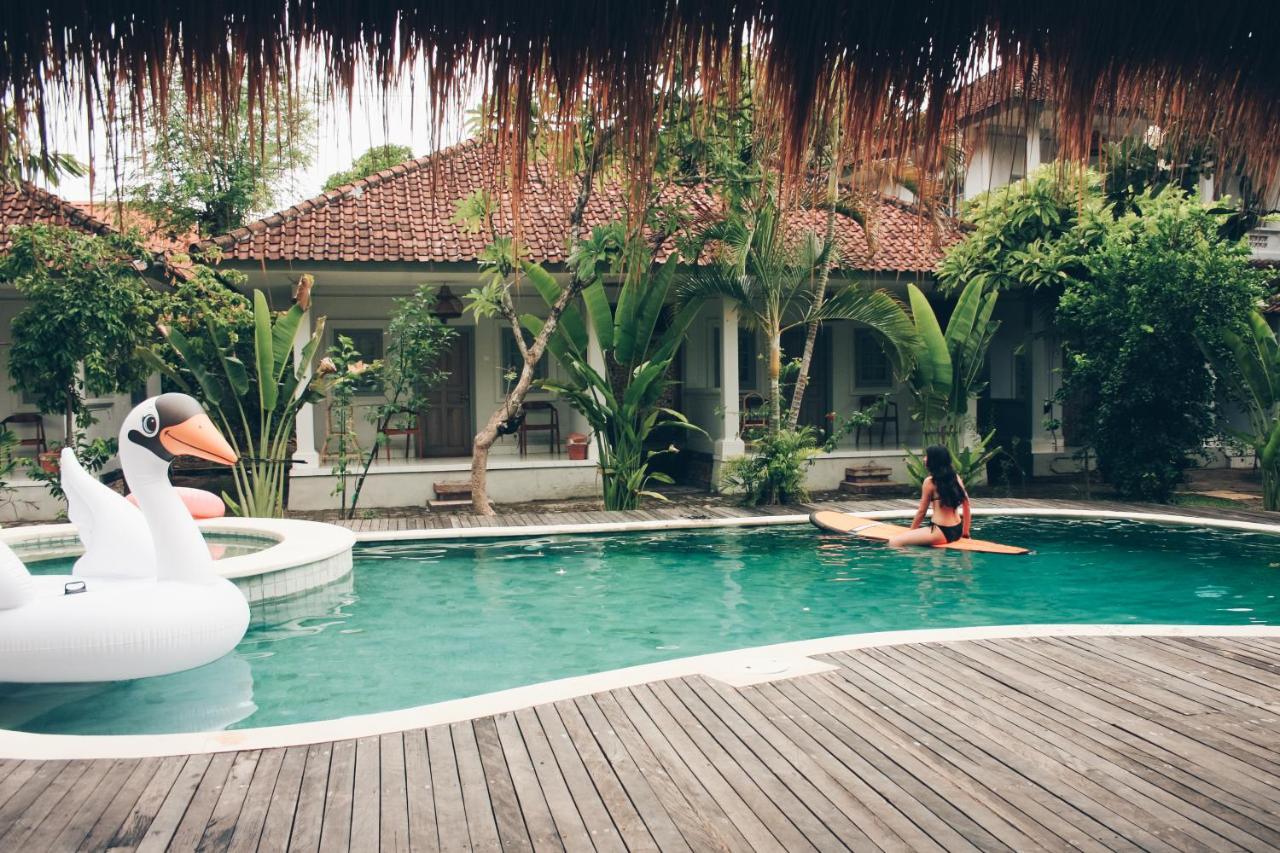 Endless Summer Surf Camp Kuta Kuta Lombok Eksteriør bilde