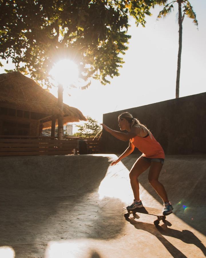 Endless Summer Surf Camp Kuta Kuta Lombok Eksteriør bilde